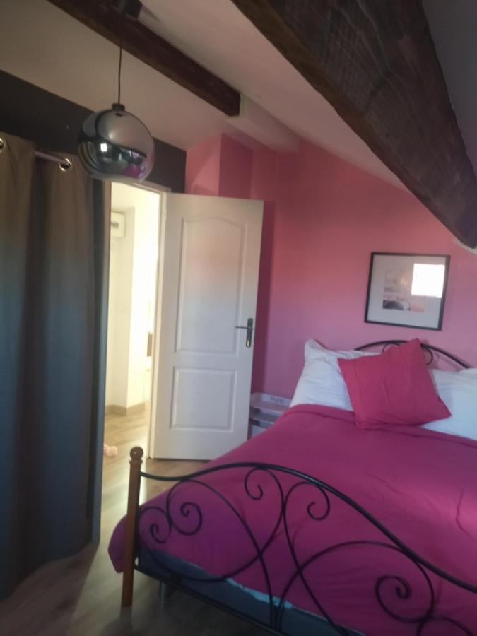 Chambre Pinky Elisabeth Proche Paris Daire Stains Dış mekan fotoğraf